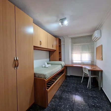Castilla Apartment *